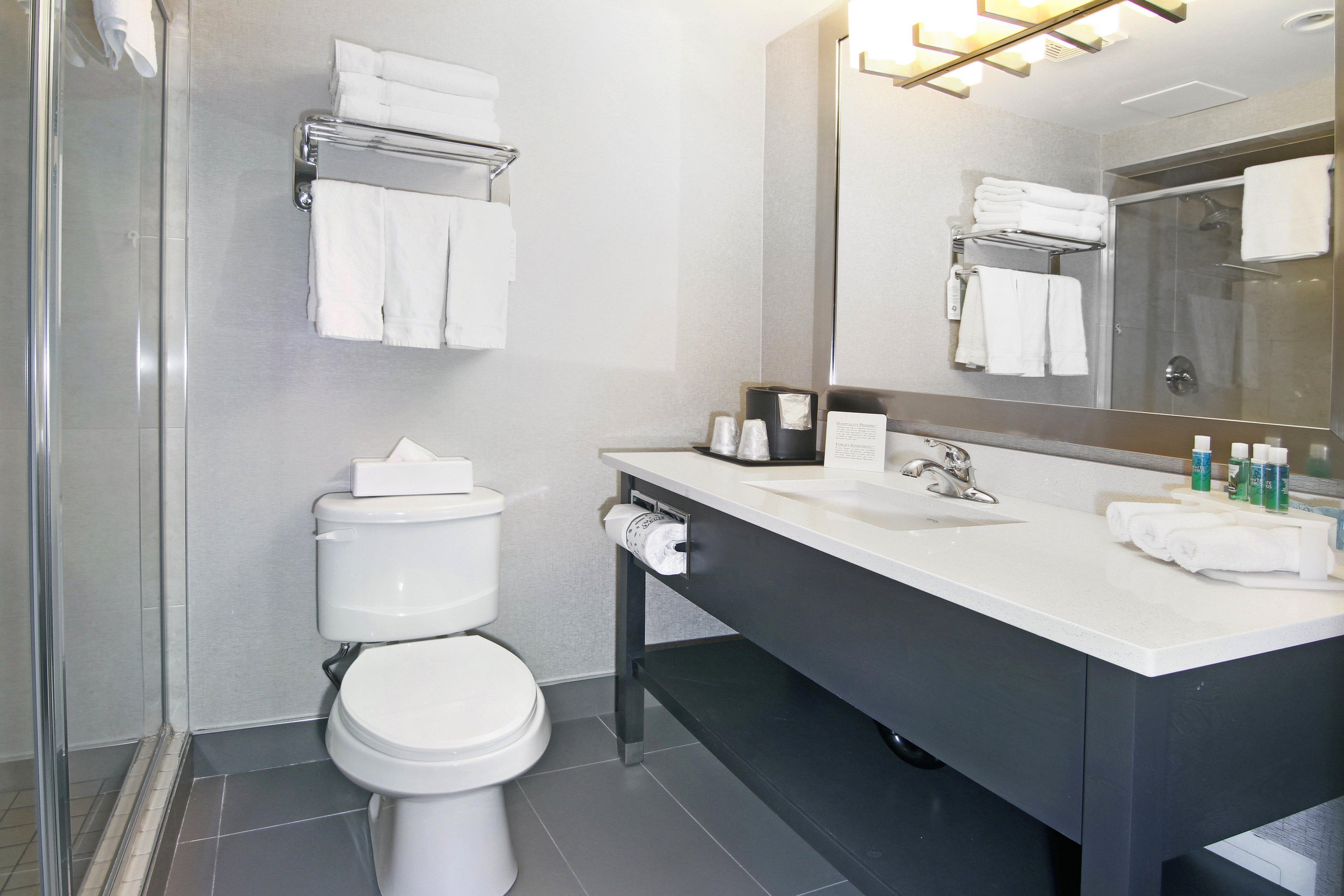 Holiday Inn Express And Suites Calgary By Ihg Экстерьер фото